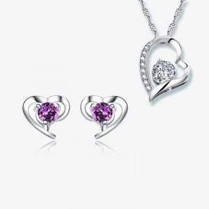 Conjunto de aretes y collar